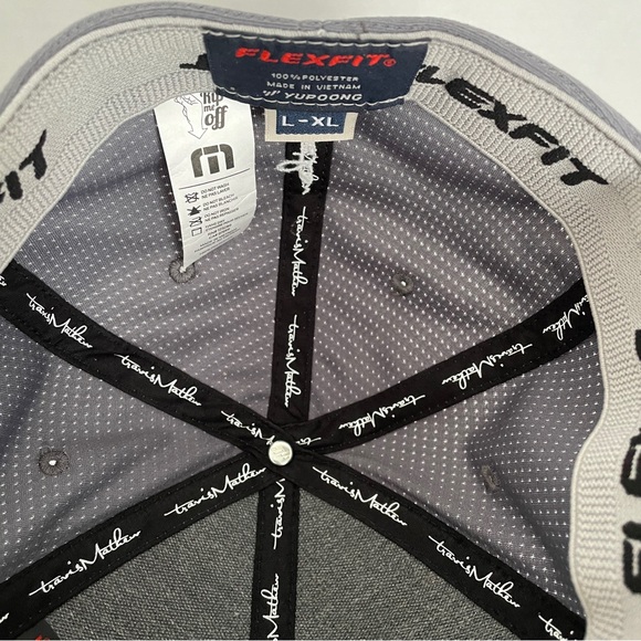 Gently Used Men’s or Teens Travis Matthew L-XL FlexFit Golf Cap Embroidered Name - Picture 4 of 6